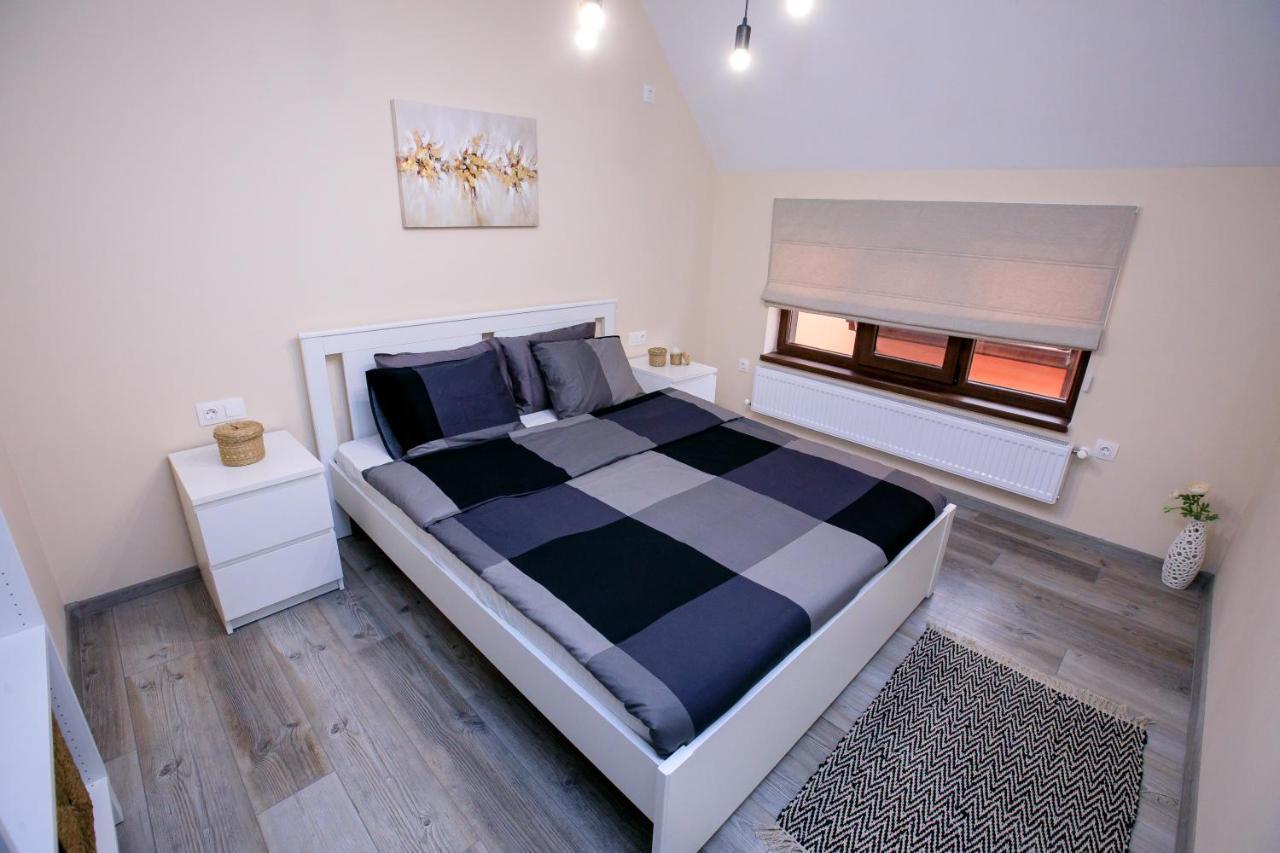 סנדנסקי Babylon Park Apartment מראה חיצוני תמונה