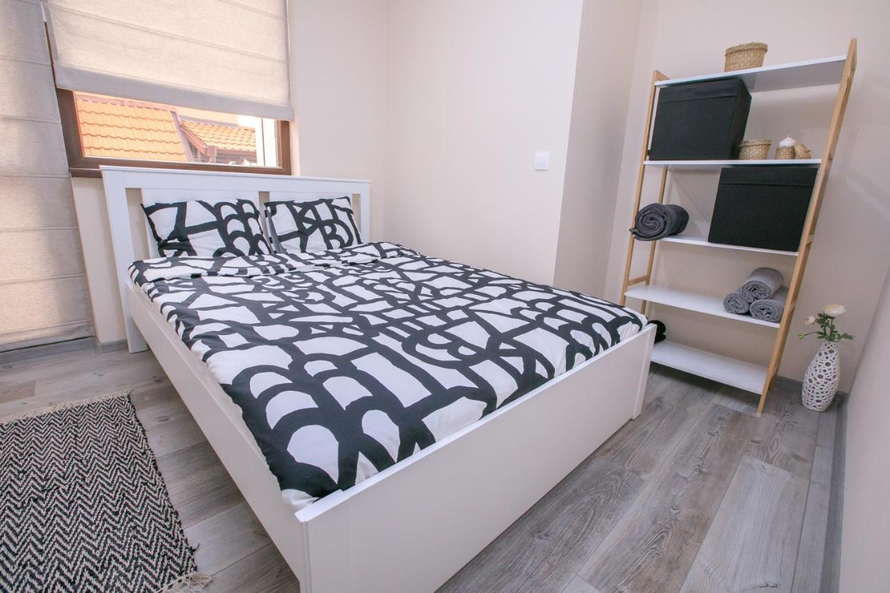 סנדנסקי Babylon Park Apartment מראה חיצוני תמונה