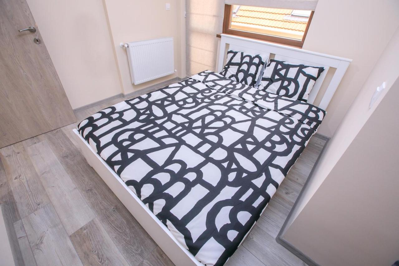 סנדנסקי Babylon Park Apartment מראה חיצוני תמונה
