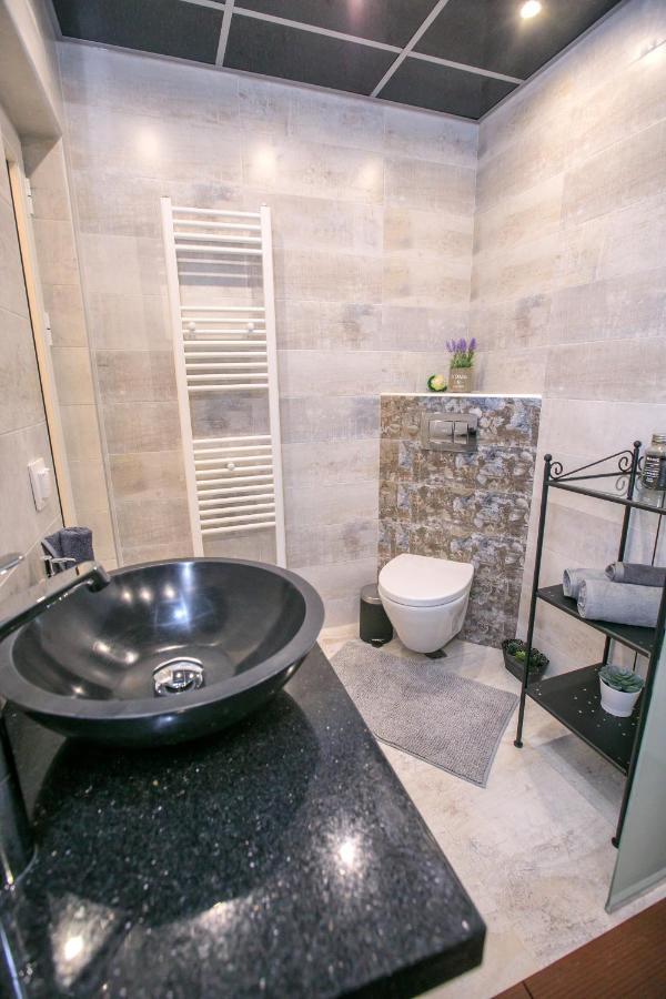סנדנסקי Babylon Park Apartment מראה חיצוני תמונה